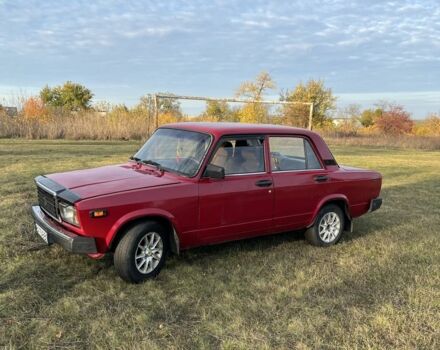 ВАЗ 2107 1987 у Александрие на Automoto.ua Червоний ВАЗ 2107, об'ємом двигуна 1.5 л та пробігом 40 тис. км за 1073 $, фото 1 на Automoto.ua