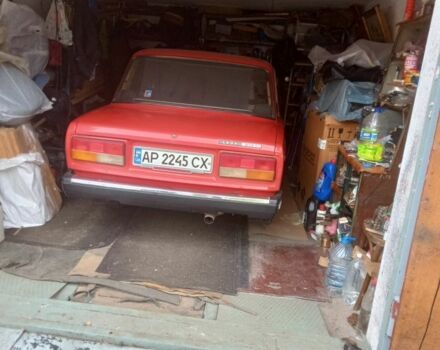 Красный ВАЗ 2107, объемом двигателя 1.5 л и пробегом 495 тыс. км за 1200 $, фото 4 на Automoto.ua