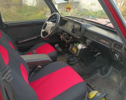 ВАЗ 2107 1987 в Черткове на Automoto.ua Красный ВАЗ 2107, объемом двигателя 1.3 л и пробегом 75 тыс. км за 600 $, фото 5 на Automoto.ua