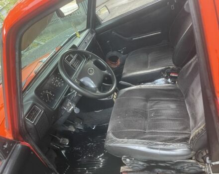 Красный ВАЗ 2107, объемом двигателя 1.5 л и пробегом 300 тыс. км за 504 $, фото 8 на Automoto.ua