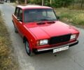 Красный ВАЗ 2107, объемом двигателя 1.5 л и пробегом 120 тыс. км за 630 $, фото 1 на Automoto.ua