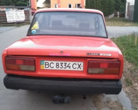 Красный ВАЗ 2107, объемом двигателя 1.3 л и пробегом 190 тыс. км за 350 $, фото 3 на Automoto.ua