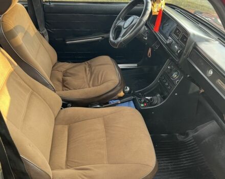 ВАЗ 2107 1987 у Александрие на Automoto.ua Червоний ВАЗ 2107, об'ємом двигуна 1.5 л та пробігом 40 тис. км за 1073 $, фото 4 на Automoto.ua