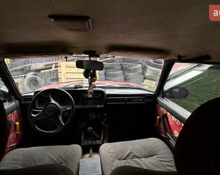 Красный ВАЗ 2107, объемом двигателя 0 л и пробегом 76 тыс. км за 600 $, фото 5 на Automoto.ua