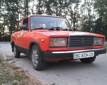 Красный ВАЗ 2107, объемом двигателя 1.3 л и пробегом 190 тыс. км за 350 $, фото 5 на Automoto.ua