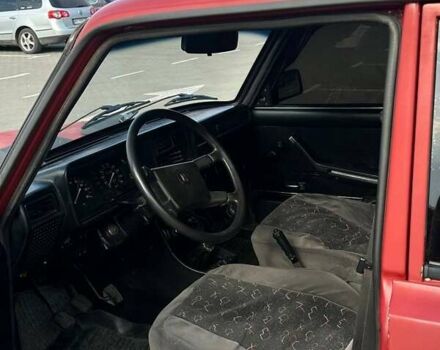 Красный ВАЗ 2107, объемом двигателя 1.5 л и пробегом 81 тыс. км за 750 $, фото 7 на Automoto.ua