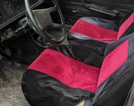 Красный ВАЗ 2107, объемом двигателя 1.5 л и пробегом 9 тыс. км за 300 $, фото 2 на Automoto.ua