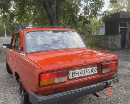 Красный ВАЗ 2107, объемом двигателя 1.5 л и пробегом 300 тыс. км за 504 $, фото 3 на Automoto.ua