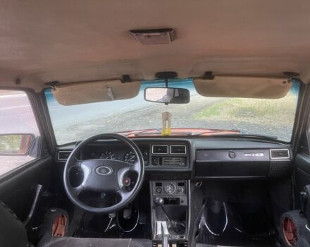 Красный ВАЗ 2107, объемом двигателя 1.5 л и пробегом 300 тыс. км за 504 $, фото 7 на Automoto.ua