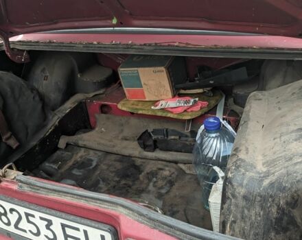 Красный ВАЗ 2107, объемом двигателя 1.5 л и пробегом 9 тыс. км за 300 $, фото 6 на Automoto.ua