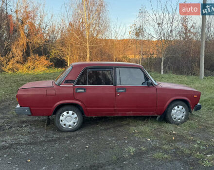 Красный ВАЗ 2107, объемом двигателя 1.6 л и пробегом 77 тыс. км за 799 $, фото 2 на Automoto.ua