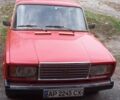 Красный ВАЗ 2107, объемом двигателя 1.5 л и пробегом 495 тыс. км за 1200 $, фото 1 на Automoto.ua