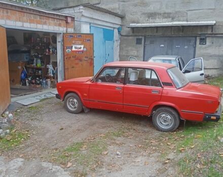 Красный ВАЗ 2107, объемом двигателя 1.5 л и пробегом 495 тыс. км за 1200 $, фото 3 на Automoto.ua