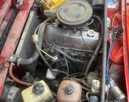 Красный ВАЗ 2107, объемом двигателя 1.5 л и пробегом 300 тыс. км за 504 $, фото 9 на Automoto.ua