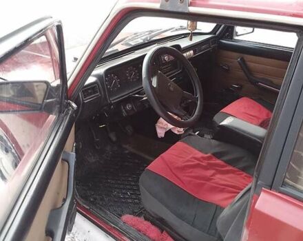 Красный ВАЗ 2107, объемом двигателя 1.5 л и пробегом 90 тыс. км за 1000 $, фото 6 на Automoto.ua