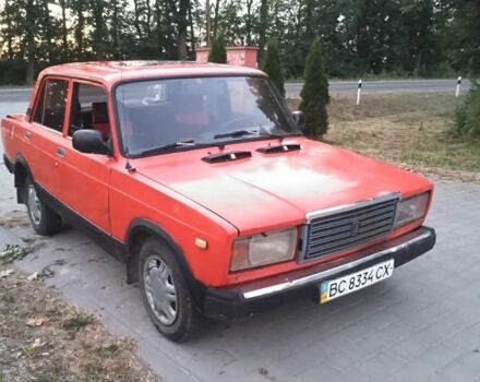 Красный ВАЗ 2107, объемом двигателя 1.3 л и пробегом 190 тыс. км за 350 $, фото 4 на Automoto.ua