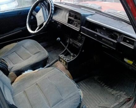 Красный ВАЗ 2107, объемом двигателя 0 л и пробегом 200 тыс. км за 300 $, фото 3 на Automoto.ua