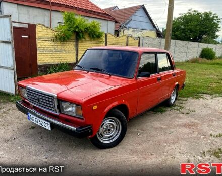 Красный ВАЗ 2107, объемом двигателя 1.5 л и пробегом 148 тыс. км за 900 $, фото 1 на Automoto.ua