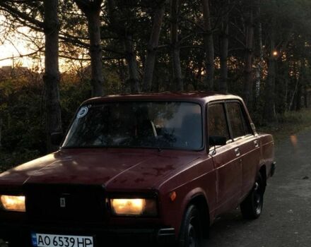Красный ВАЗ 2107, объемом двигателя 1.5 л и пробегом 20 тыс. км за 426 $, фото 5 на Automoto.ua