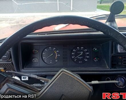 ВАЗ 2107 1988 в Сумах на Automoto.ua Красный ВАЗ 2107, объемом двигателя 1.6 л и пробегом 56 тыс. км за 700 $, фото 5 на Automoto.ua