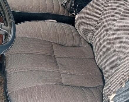 Красный ВАЗ 2107, объемом двигателя 0 л и пробегом 123 тыс. км за 315 $, фото 6 на Automoto.ua