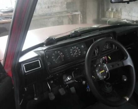 Красный ВАЗ 2107, объемом двигателя 1.5 л и пробегом 60 тыс. км за 900 $, фото 1 на Automoto.ua