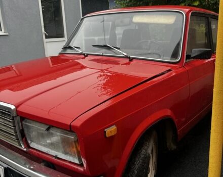 Красный ВАЗ 2107, объемом двигателя 1.5 л и пробегом 11 тыс. км за 1094 $, фото 3 на Automoto.ua