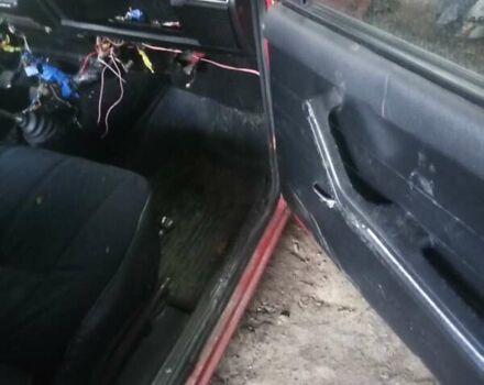 ВАЗ 2107 1988 в Василькове на Automoto.ua Красный ВАЗ 2107, объемом двигателя 1.5 л и пробегом 60 тыс. км за 900 $, фото 11 на Automoto.ua