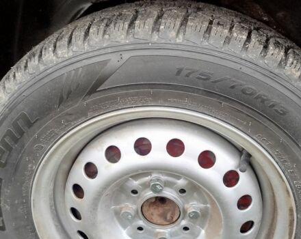 Красный ВАЗ 2107, объемом двигателя 1.3 л и пробегом 98 тыс. км за 593 $, фото 7 на Automoto.ua