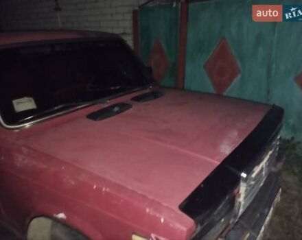 Красный ВАЗ 2107, объемом двигателя 1.5 л и пробегом 200 тыс. км за 400 $, фото 1 на Automoto.ua