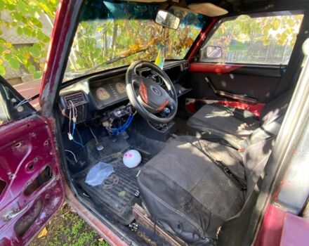 Красный ВАЗ 2107, объемом двигателя 1.5 л и пробегом 336 тыс. км за 350 $, фото 6 на Automoto.ua