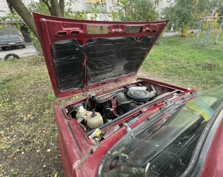 Красный ВАЗ 2107, объемом двигателя 1.5 л и пробегом 400 тыс. км за 600 $, фото 3 на Automoto.ua
