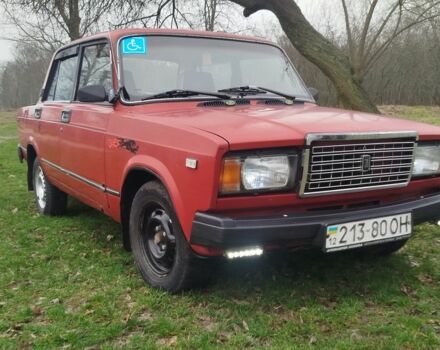 Красный ВАЗ 2107, объемом двигателя 1.3 л и пробегом 98 тыс. км за 593 $, фото 6 на Automoto.ua