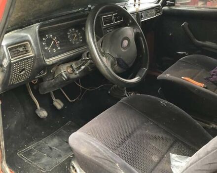 Красный ВАЗ 2107, объемом двигателя 1.45 л и пробегом 999 тыс. км за 411 $, фото 3 на Automoto.ua