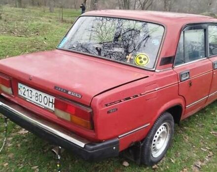 Красный ВАЗ 2107, объемом двигателя 1.3 л и пробегом 98 тыс. км за 593 $, фото 2 на Automoto.ua