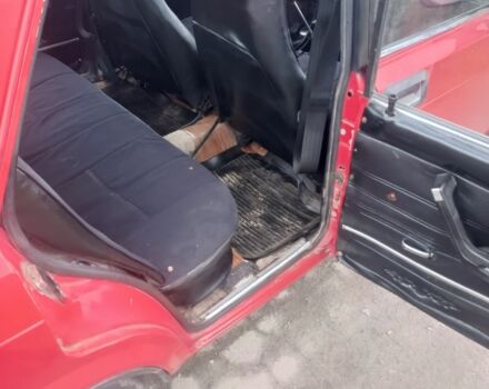 Красный ВАЗ 2107, объемом двигателя 1 л и пробегом 100 тыс. км за 559 $, фото 16 на Automoto.ua