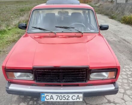 Красный ВАЗ 2107, объемом двигателя 1 л и пробегом 100 тыс. км за 559 $, фото 8 на Automoto.ua