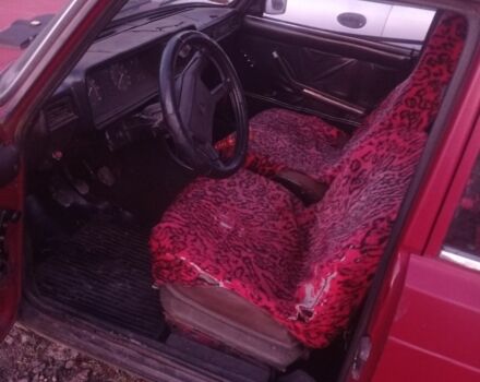 Красный ВАЗ 2107, объемом двигателя 0 л и пробегом 333 тыс. км за 392 $, фото 2 на Automoto.ua