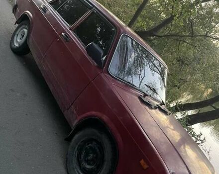 ВАЗ 2107 1989 в Каменце-Подольском на Automoto.ua Красный ВАЗ 2107, объемом двигателя 1.5 л и пробегом 94 тыс. км за 486 $, фото 5 на Automoto.ua
