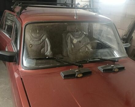 Красный ВАЗ 2107, объемом двигателя 1.5 л и пробегом 356 тыс. км за 750 $, фото 4 на Automoto.ua