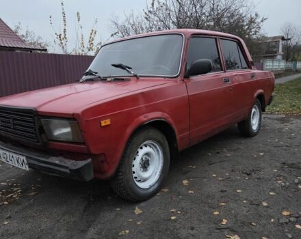 Красный ВАЗ 2107, объемом двигателя 1 л и пробегом 87 тыс. км за 500 $, фото 2 на Automoto.ua