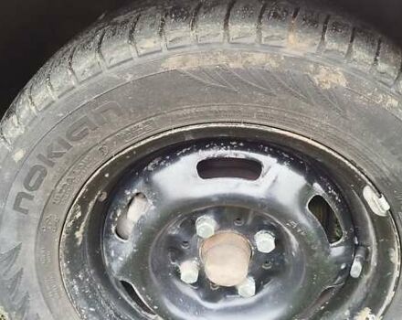 Красный ВАЗ 2107, объемом двигателя 1.3 л и пробегом 98 тыс. км за 593 $, фото 7 на Automoto.ua