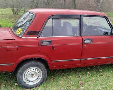 Красный ВАЗ 2107, объемом двигателя 1.3 л и пробегом 98 тыс. км за 593 $, фото 4 на Automoto.ua