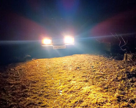 Красный ВАЗ 2107, объемом двигателя 1.5 л и пробегом 0 тыс. км за 350 $, фото 1 на Automoto.ua