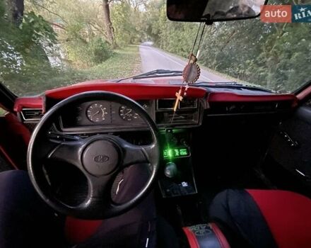 ВАЗ 2107 1989 в Каменце-Подольском на Automoto.ua Красный ВАЗ 2107, объемом двигателя 1.5 л и пробегом 94 тыс. км за 486 $, фото 1 на Automoto.ua