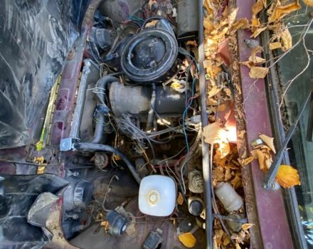 Красный ВАЗ 2107, объемом двигателя 1.5 л и пробегом 336 тыс. км за 350 $, фото 5 на Automoto.ua