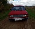 Красный ВАЗ 2107, объемом двигателя 5 л и пробегом 120 тыс. км за 650 $, фото 1 на Automoto.ua