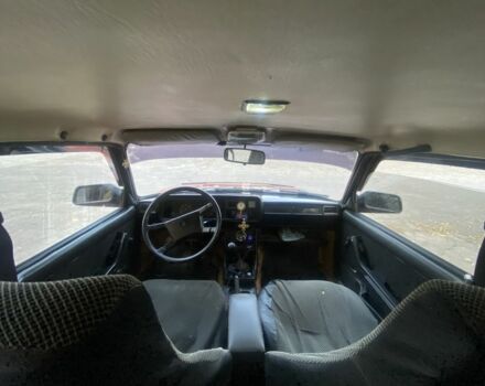 ВАЗ 2107 1990 в Краматорске на Automoto.ua Красный ВАЗ 2107, объемом двигателя 1.6 л и пробегом 180 тыс. км за 833 $, фото 3 на Automoto.ua