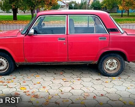 Червоний ВАЗ 2107, об'ємом двигуна 1.5 л та пробігом 104 тис. км за 520 $, фото 1 на Automoto.ua