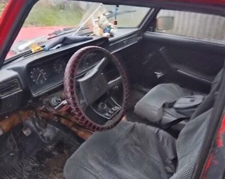 Красный ВАЗ 2107, объемом двигателя 1.5 л и пробегом 421 тыс. км за 550 $, фото 3 на Automoto.ua